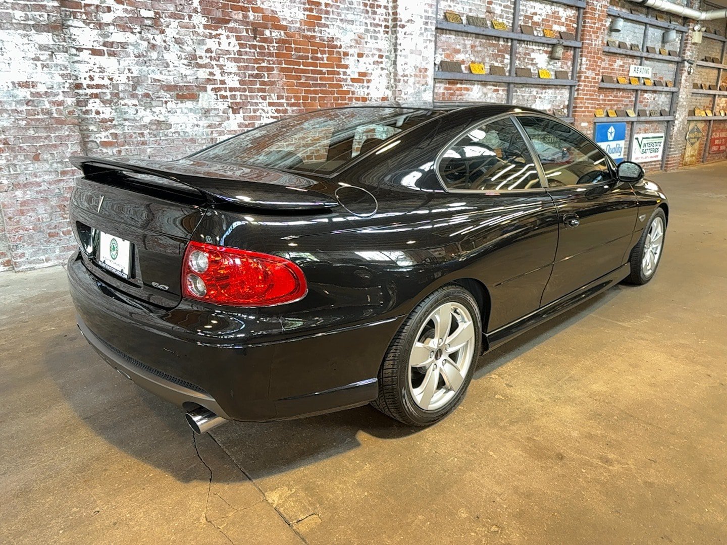 Used 2005 Pontiac GTO RWD image 3