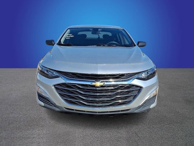 Used 2021 Chevrolet Malibu LS image 2