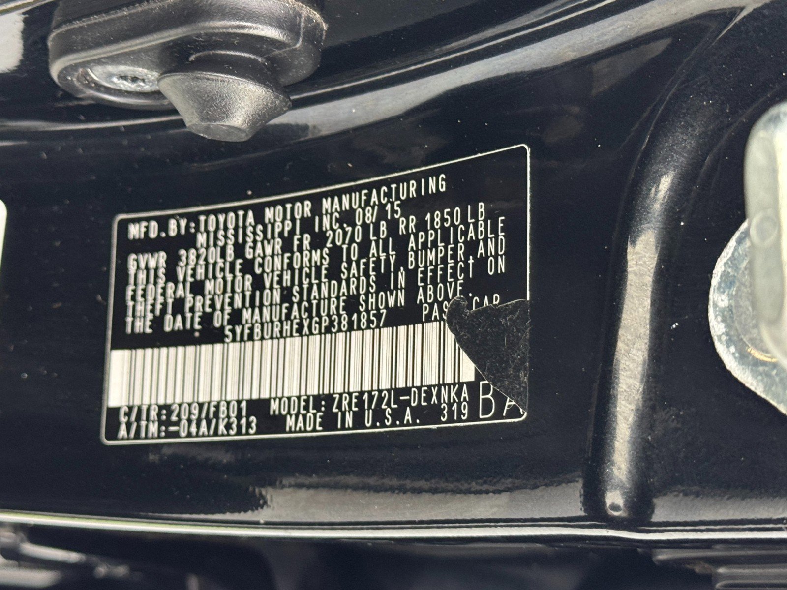 Used 2016 Toyota Corolla LE image 37