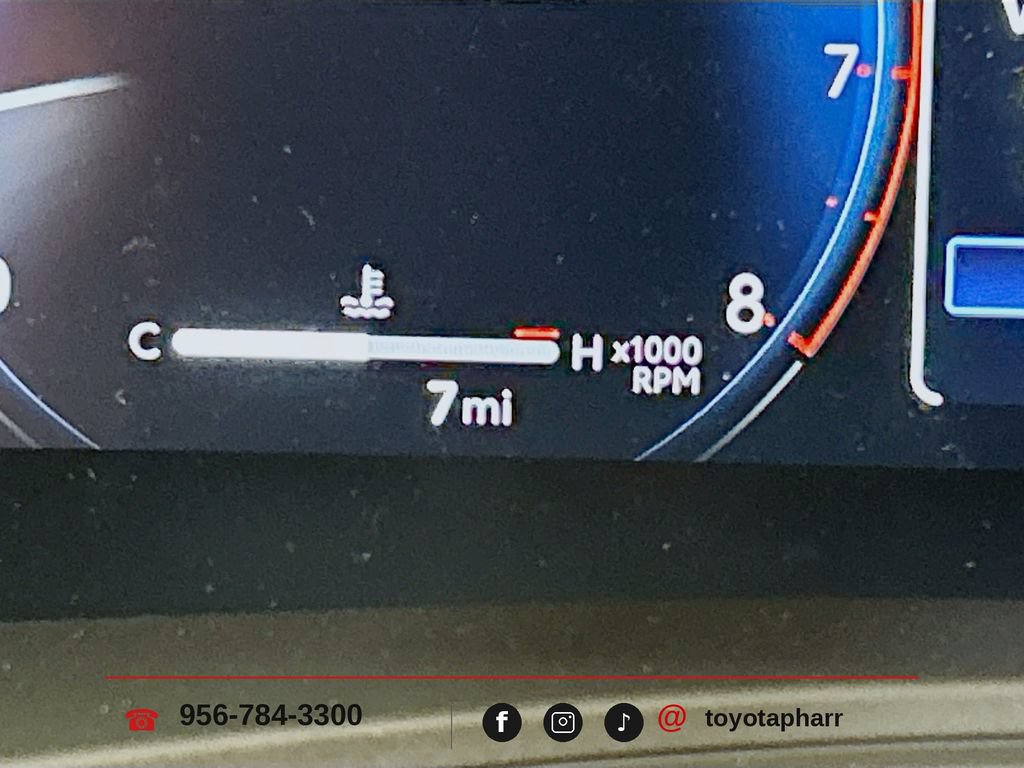 New 2026 Toyota Grand Highlander FWD image 11