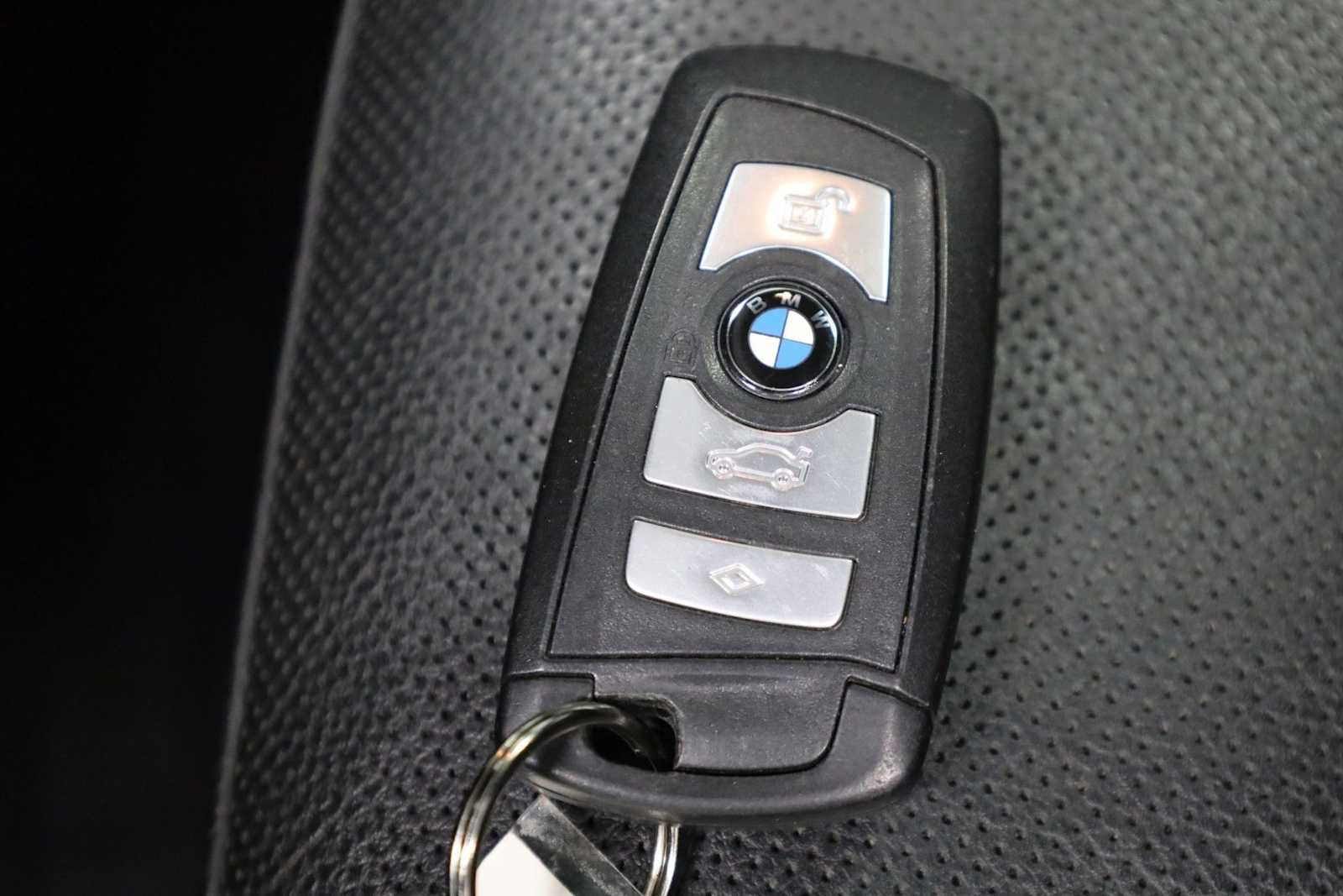 Used 2011 BMW 535i Sedan RWD image 40