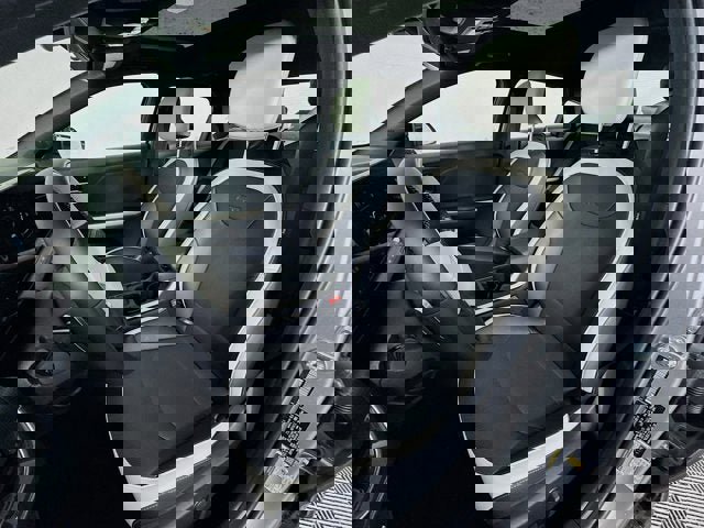 New 2025 Kia K4 GT-Line Turbo image 22