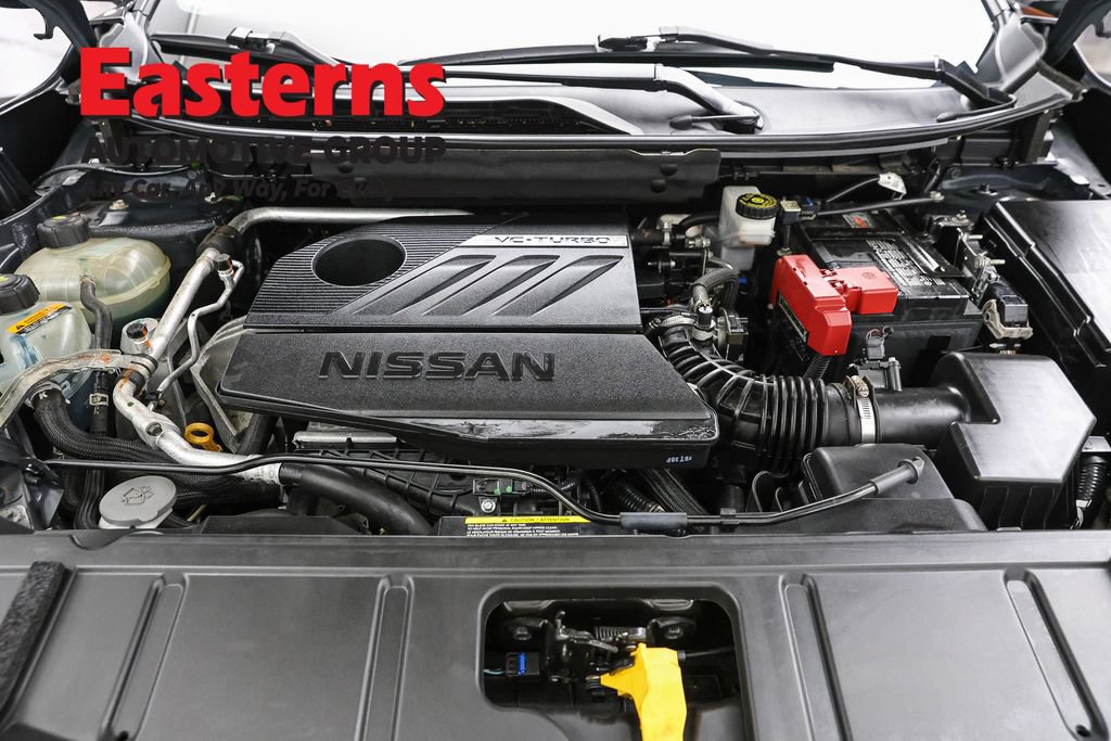 Used 2023 Nissan Rogue S AWD/4WD image 9