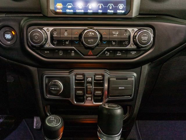 Certified 2022 Jeep Wrangler Unlimited Sahara image 18