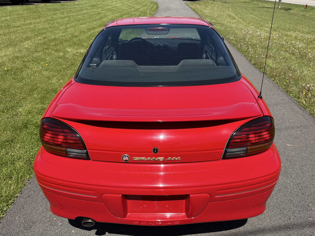 Used 1996 Pontiac Grand Am SE FWD image 5