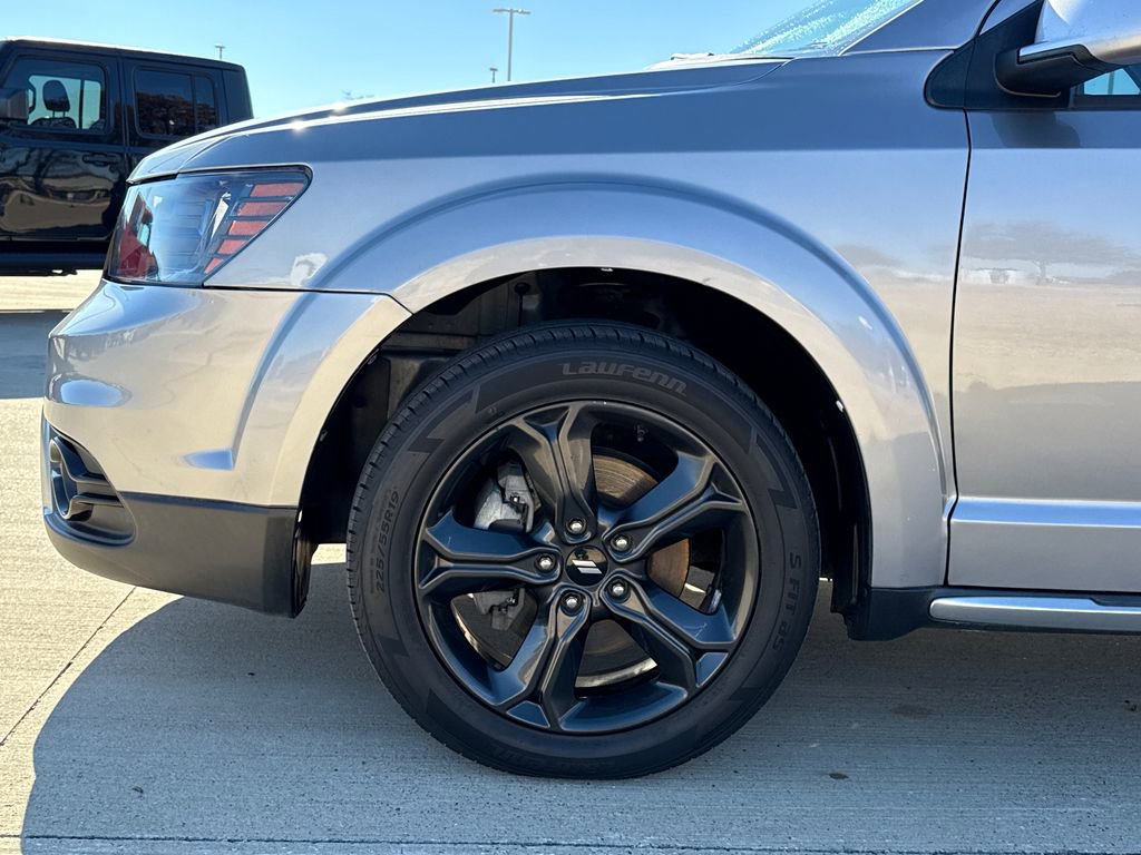 Used 2019 Dodge Journey Crossroad image 5