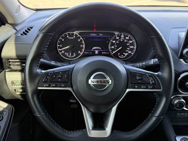 Used 2022 Nissan Sentra SV FWD image 13