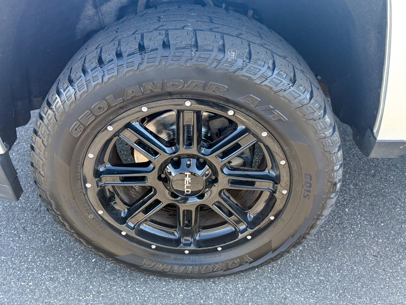 Used 2018 Chevrolet Silverado 1500 Custom w/ Custom Value Package image 10