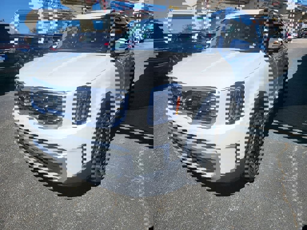 Used 2025 Kia Telluride S