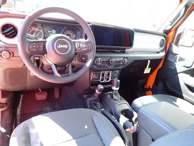 New 2025 Jeep Wrangler Sport S image 17