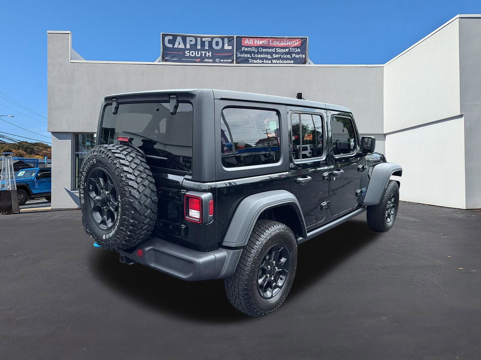 Used 2023 Jeep Wrangler Willys 4xe image 7