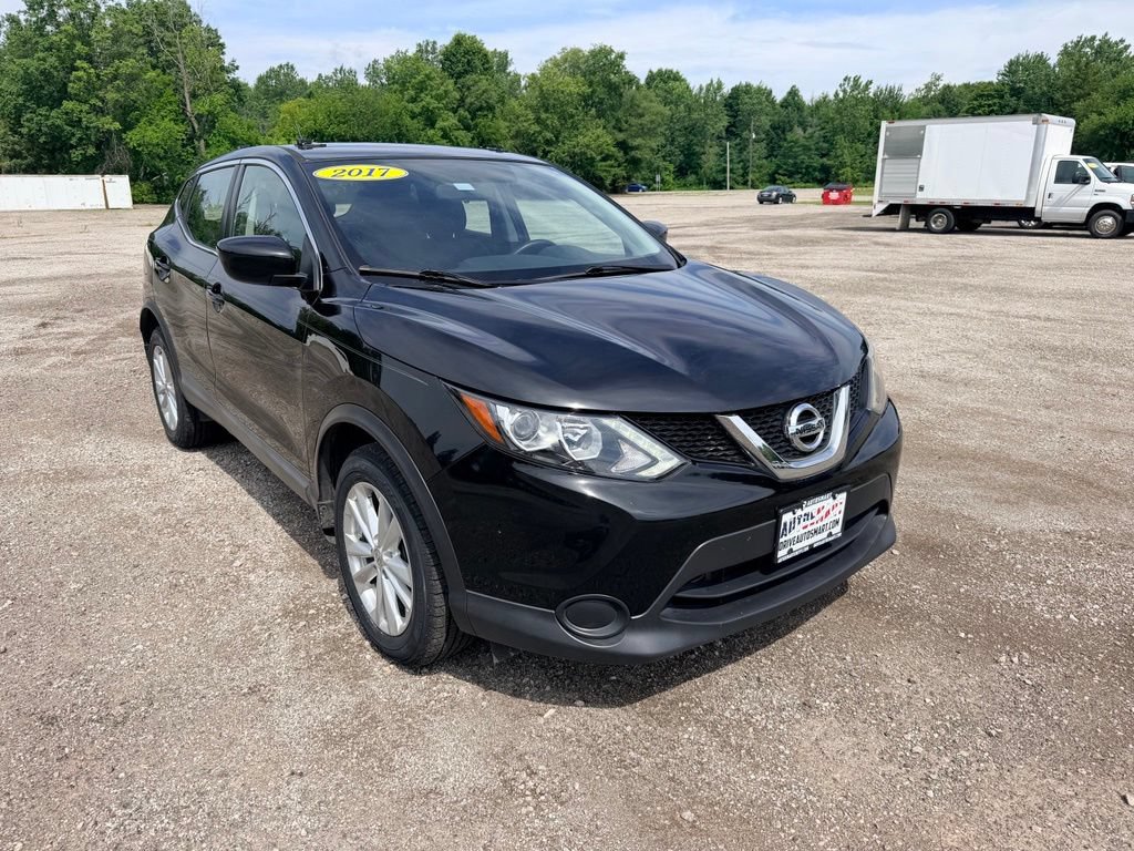 Used 2017 Nissan Rogue Sport S w/ S Appearance Package