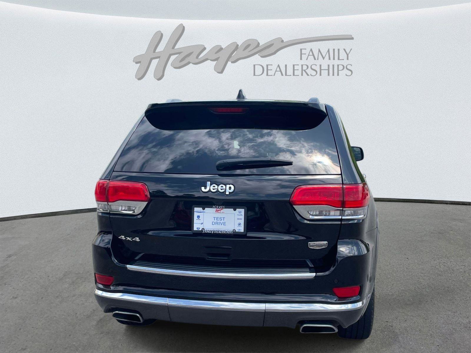 Used 2018 Jeep Grand Cherokee Summit AWD/4WD image 6