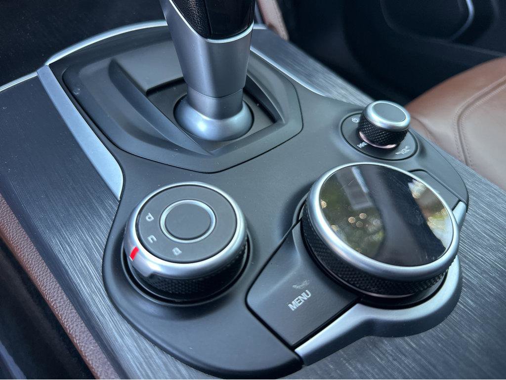 Used 2019 Alfa Romeo Stelvio RWD image 30