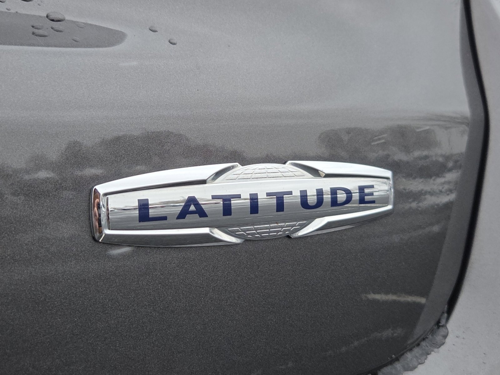 Used 2023 Jeep Compass Latitude w/ Convenience Group image 11