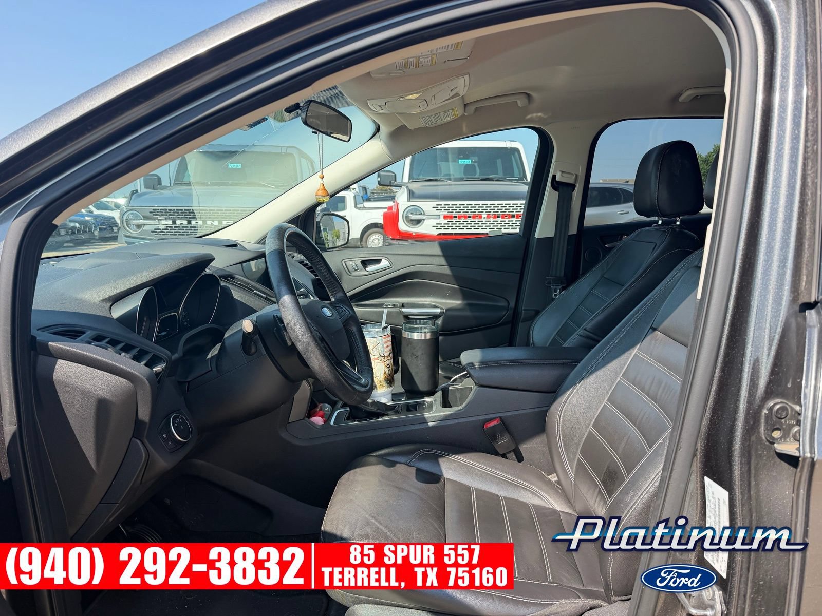 Used 2017 Ford Escape SE w/ SE Leather Comfort Package FWD image 5
