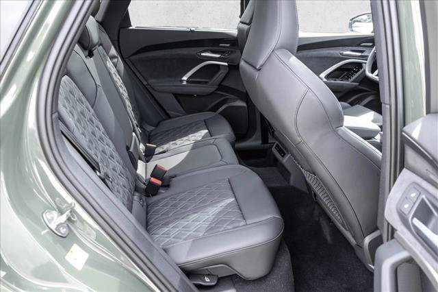 New 2026 Audi SQ5 Prestige AWD/4WD image 23
