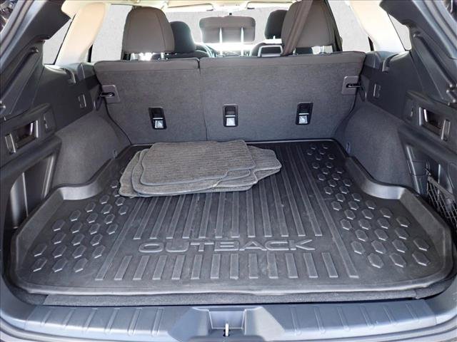 Certified 2025 Subaru Outback Premium AWD/4WD image 8