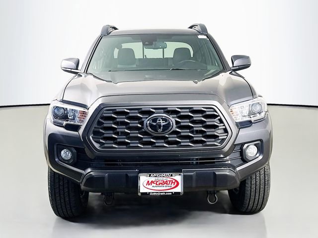 Used 2022 Toyota Tacoma TRD Off-Road w/ Technology Package AWD/4WD image 15