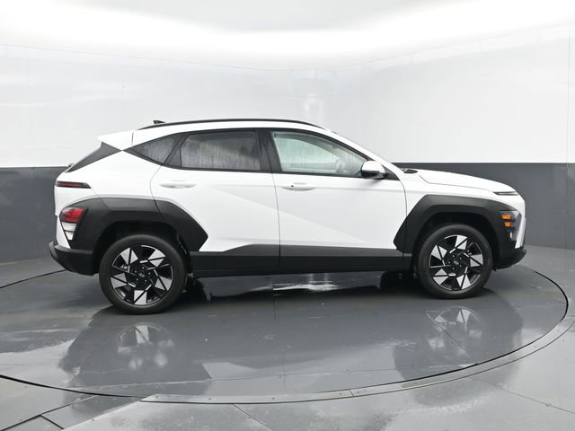 Used 2025 Hyundai Kona SEL image 4
