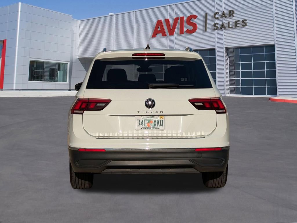 Used 2024 Volkswagen Tiguan Wolfsburg Edition image 7