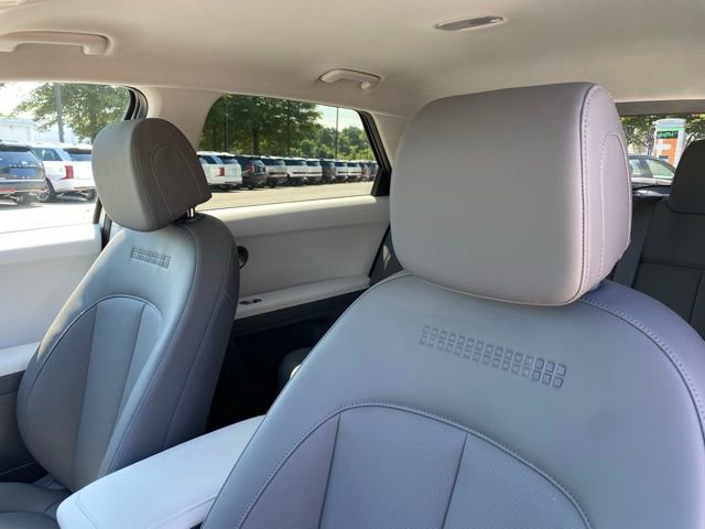 Used 2025 Hyundai Ioniq 5 SEL image 28
