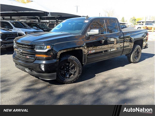 Used 2018 Chevrolet Silverado 1500 LT w/ Midnight Edition