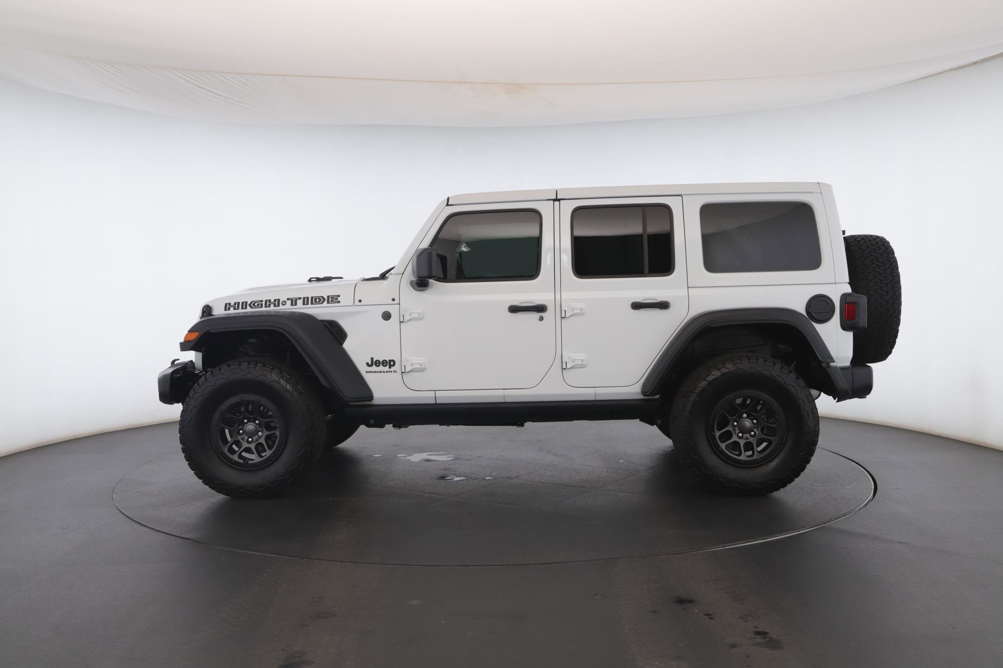 Used 2023 Jeep Wrangler Unlimited Sport image 20