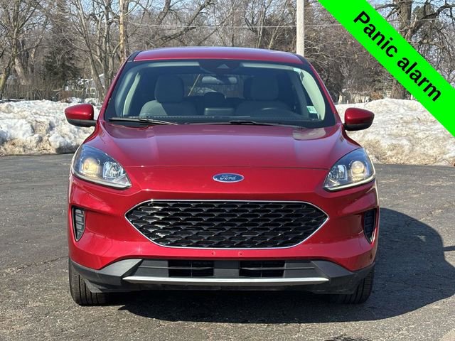 Used 2020 Ford Escape SE image 32