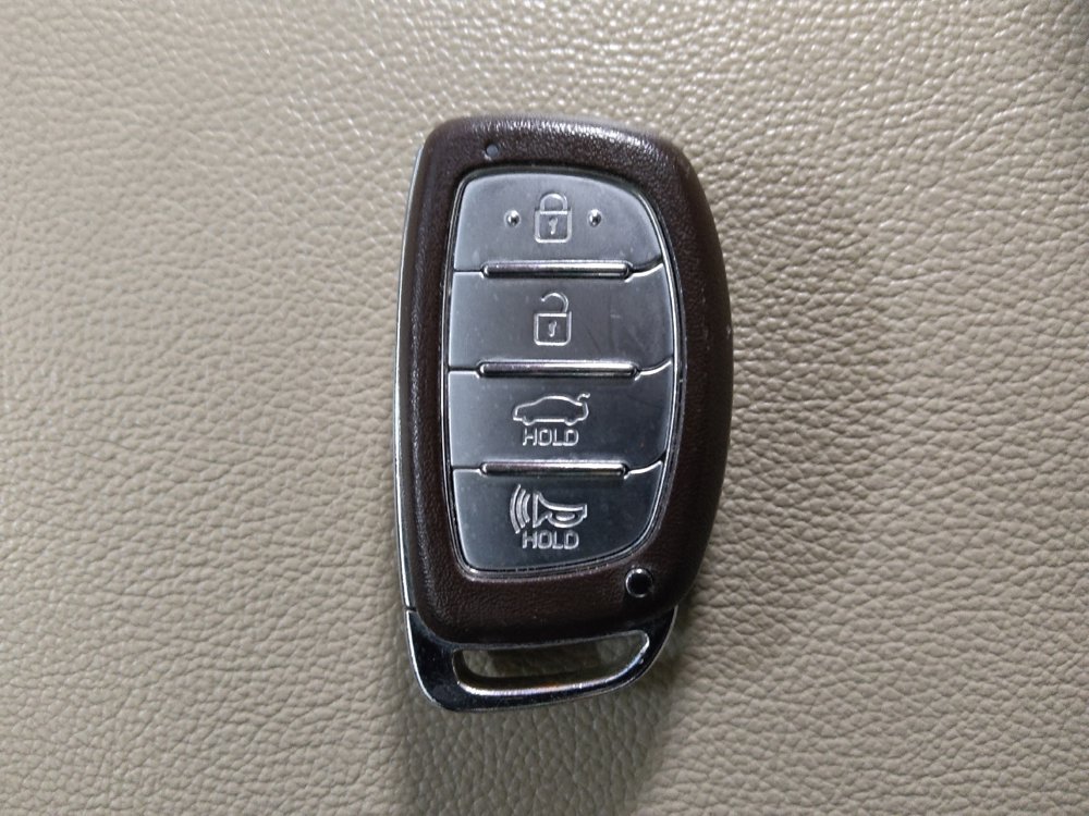 Used 2018 Hyundai Sonata SEL w/ Tech Package 02 image 32