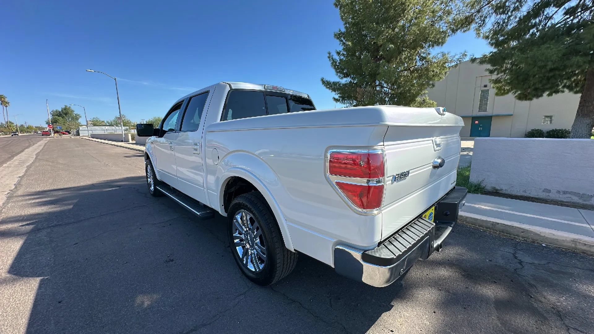Used 2012 Ford F150 Lariat w/ Lariat Plus Pkg RWD image 2
