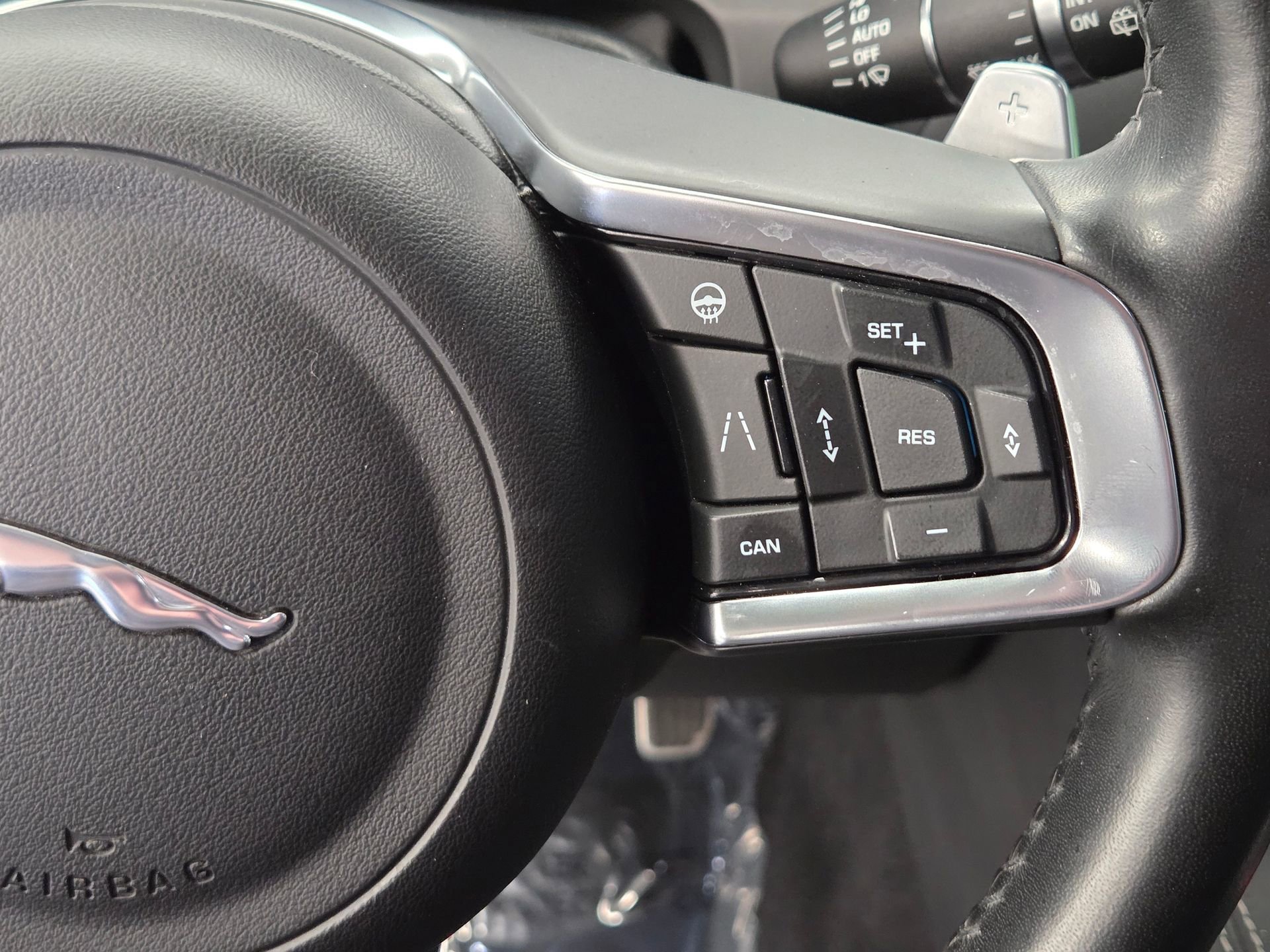 Used 2019 Jaguar F-PACE S image 19