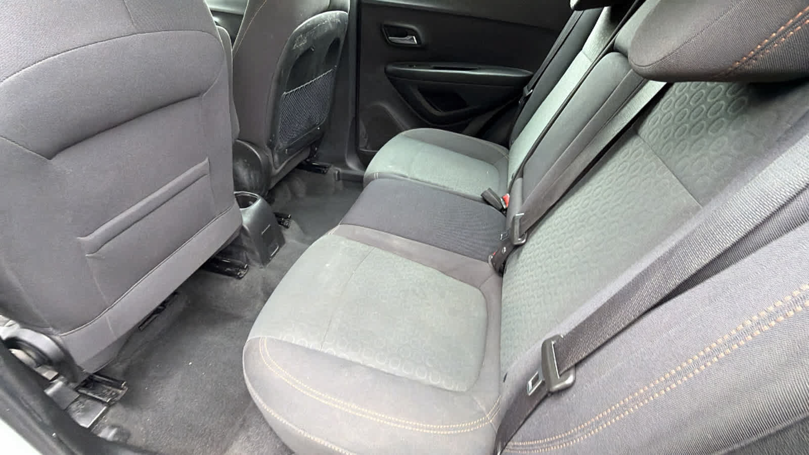Used 2020 Chevrolet Trax LS FWD image 17