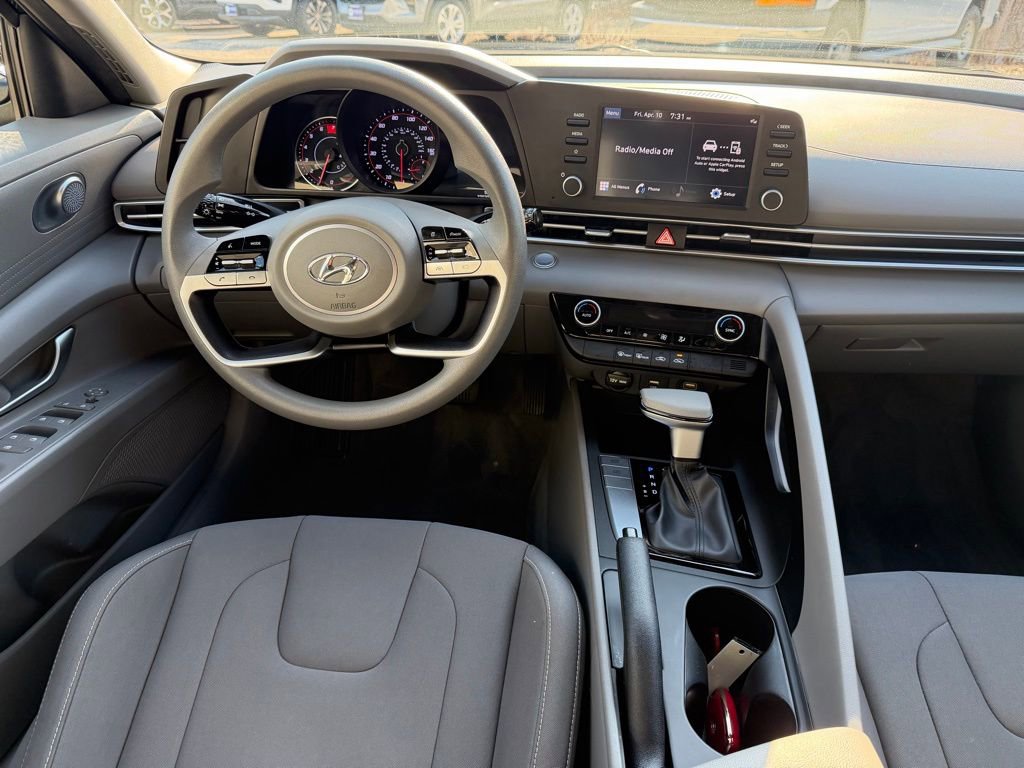 Certified 2023 Hyundai Elantra SEL image 22