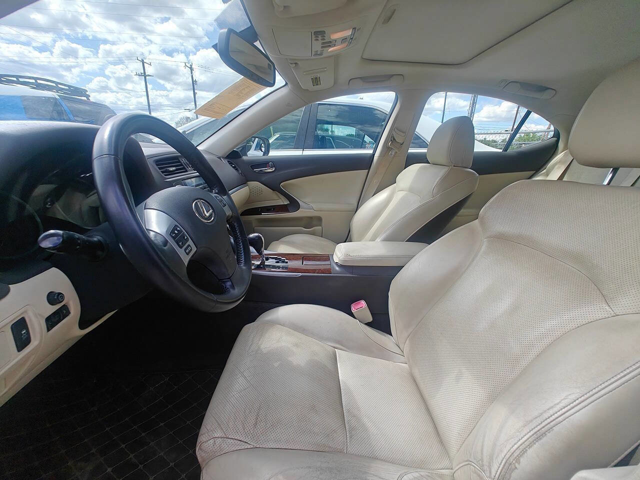 Used 2013 Lexus IS 250 w/ Premium Pkg Value Edition RWD image 12