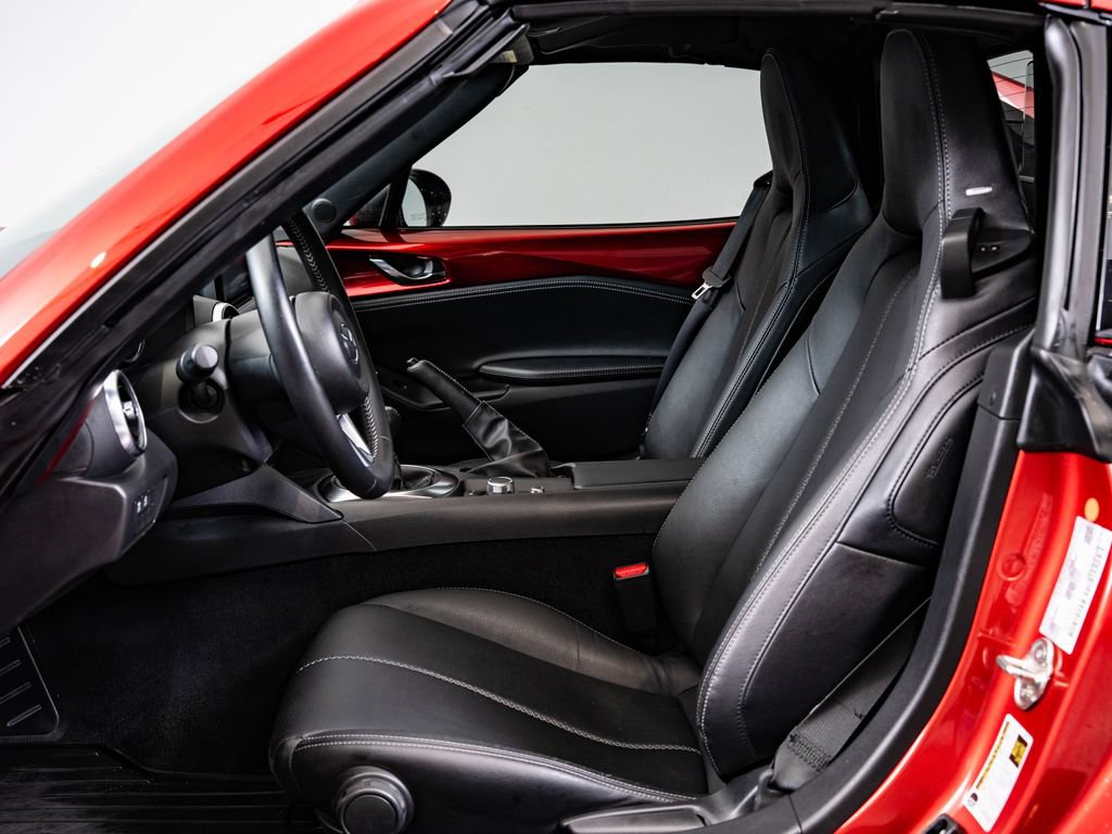 Used 2022 MAZDA MX-5 Miata RF Grand Touring w/ Weather Package RWD image 21