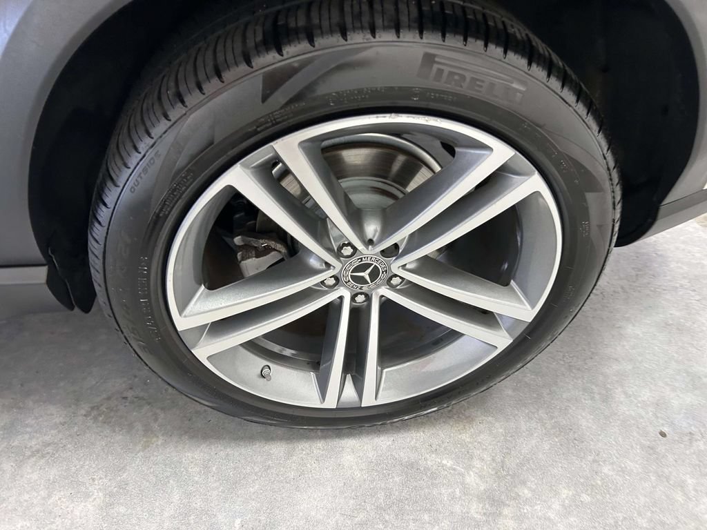 Used 2022 Mercedes-Benz GLE 350 image 10