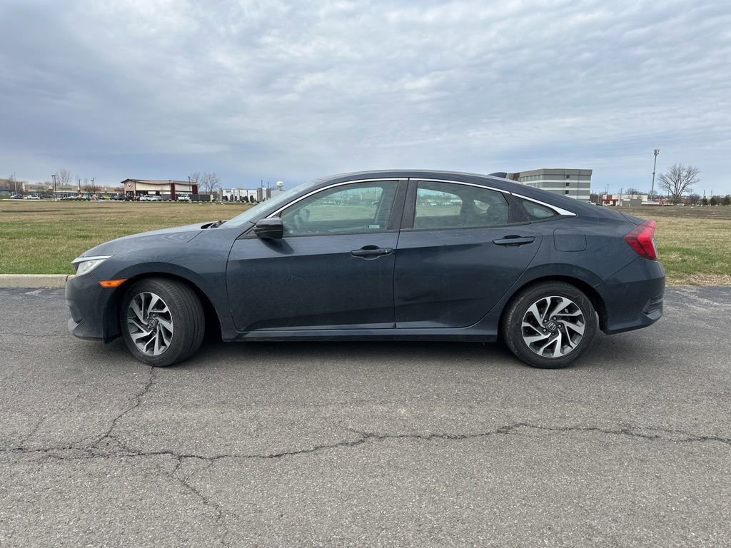 Used 2018 Honda Civic EX image 7
