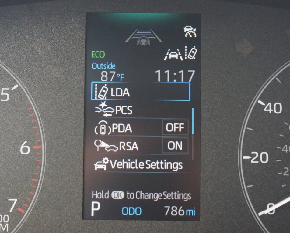 Used 2024 Toyota Corolla SE AWD/4WD image 4