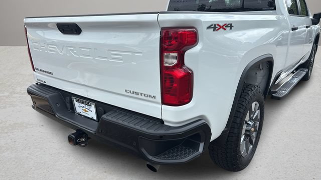 Used 2024 Chevrolet Silverado 2500 Custom w/ Custom Value Package AWD/4WD image 11