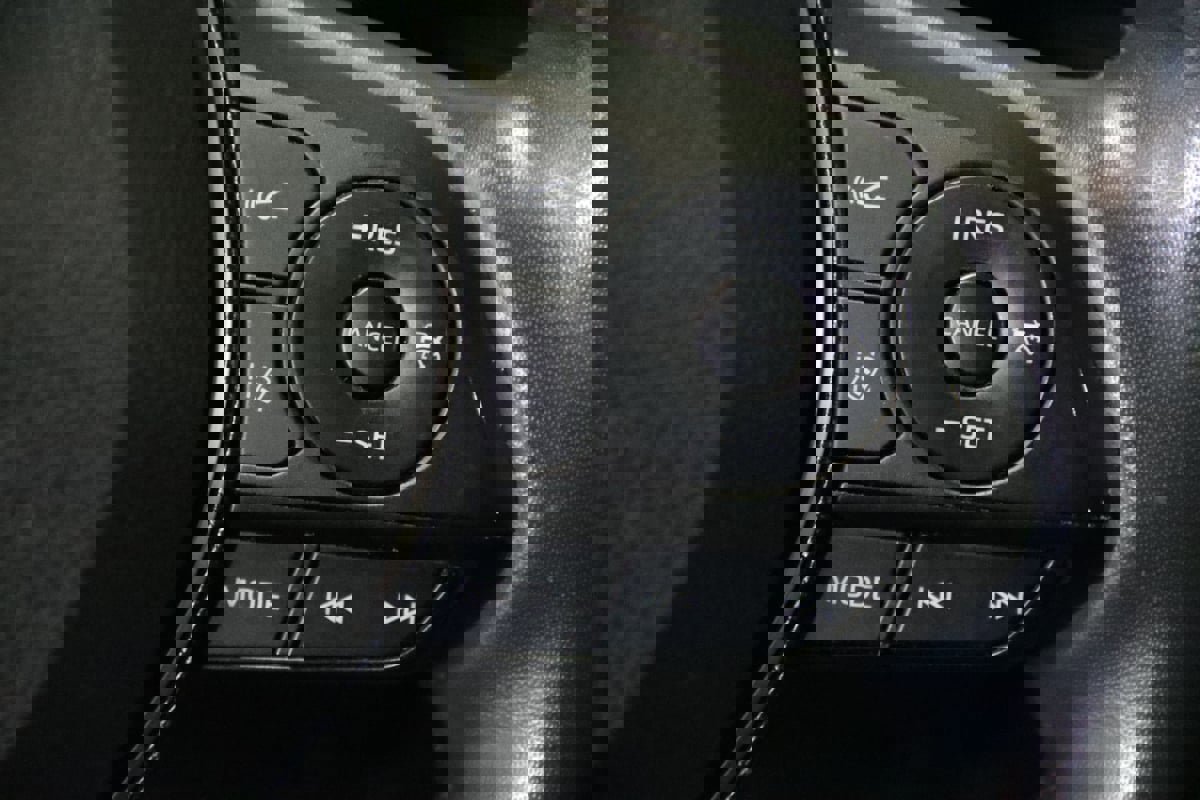 Used 2020 Toyota RAV4 XSE AWD/4WD image 20