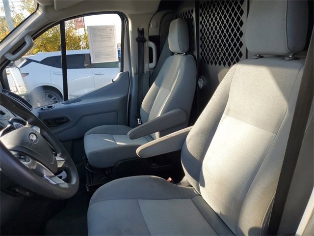Used 2015 Ford Transit 250 130 Low Roof image 17