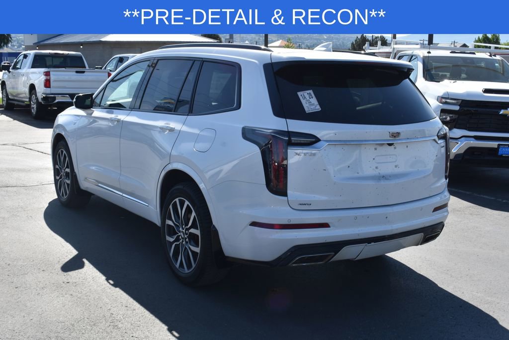Used 2024 Cadillac XT6 Sport w/ LPO, Floor Liner Package AWD/4WD image 3