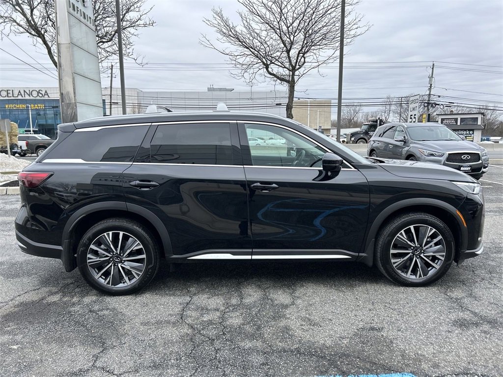 New 2026 INFINITI QX60 Luxe w/ Cargo Package image 9