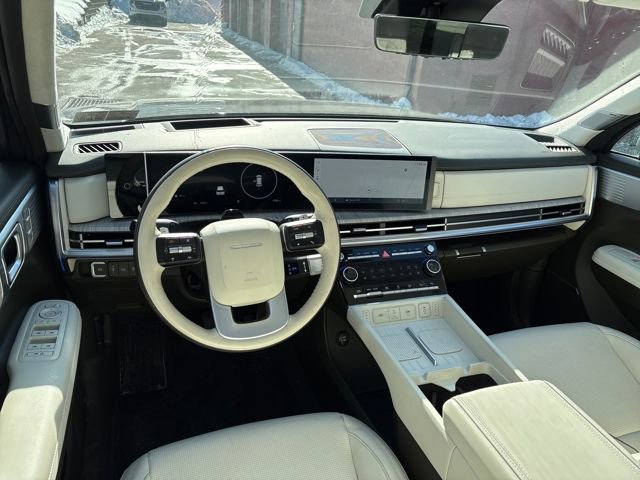 Used 2024 Hyundai Santa Fe Calligraphy image 11