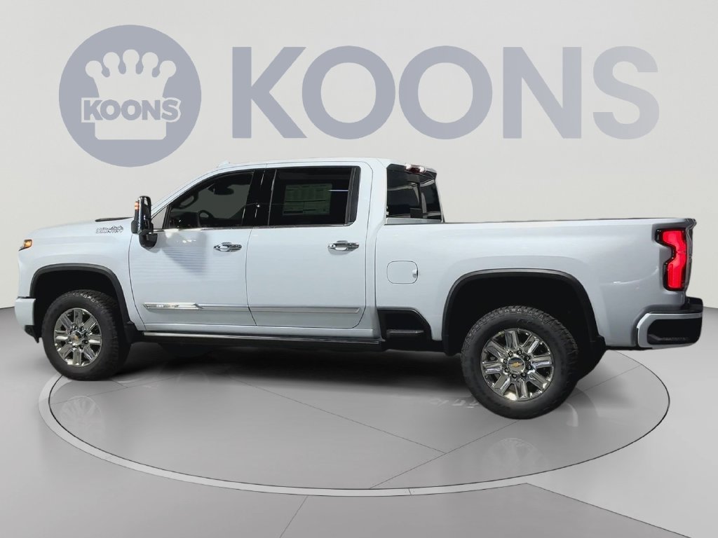 New 2026 Chevrolet Silverado 3500 High Country AWD/4WD image 8