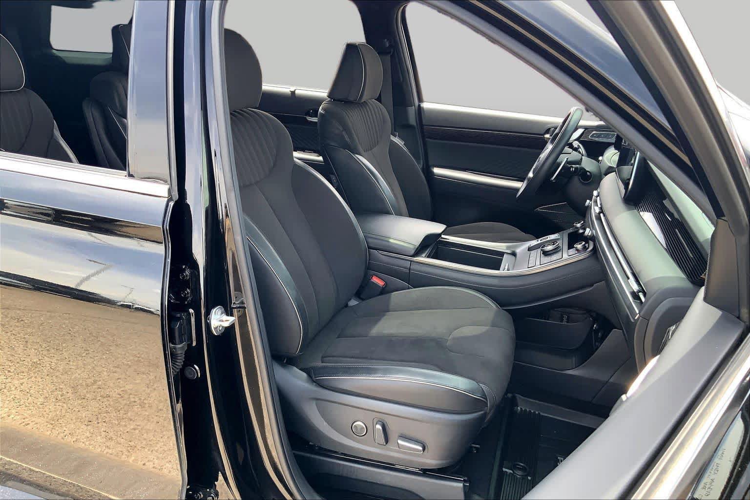 Used 2024 Hyundai Palisade Calligraphy AWD/4WD image 9