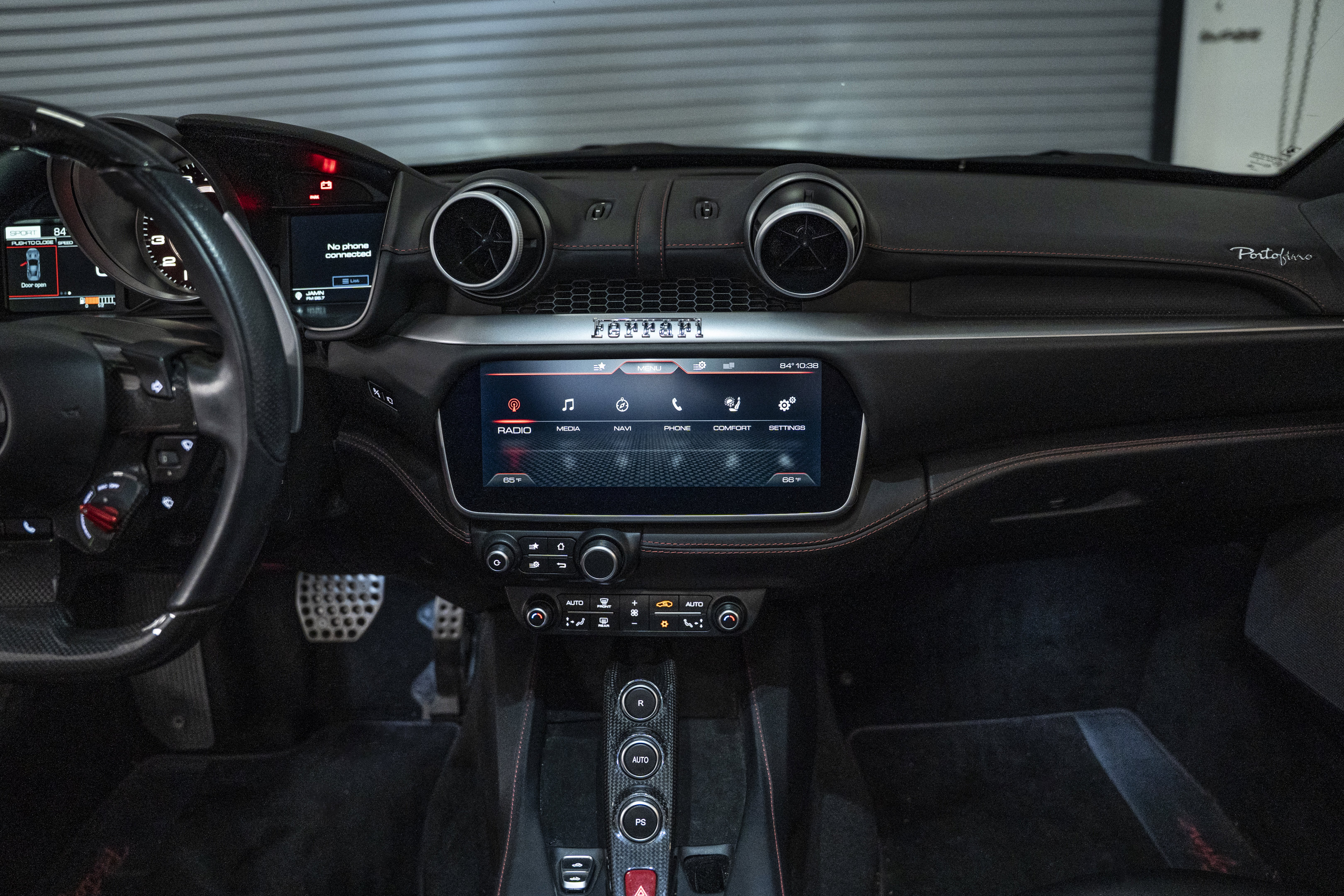 Certified 2019 Ferrari Portofino image 40