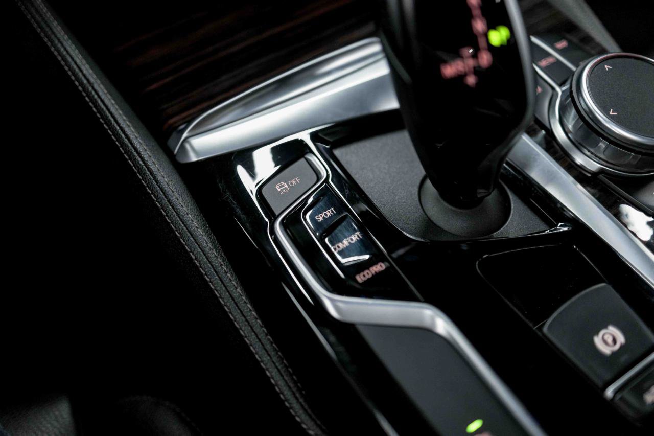 Used 2019 BMW 540i w/ M Sport Package RWD image 80