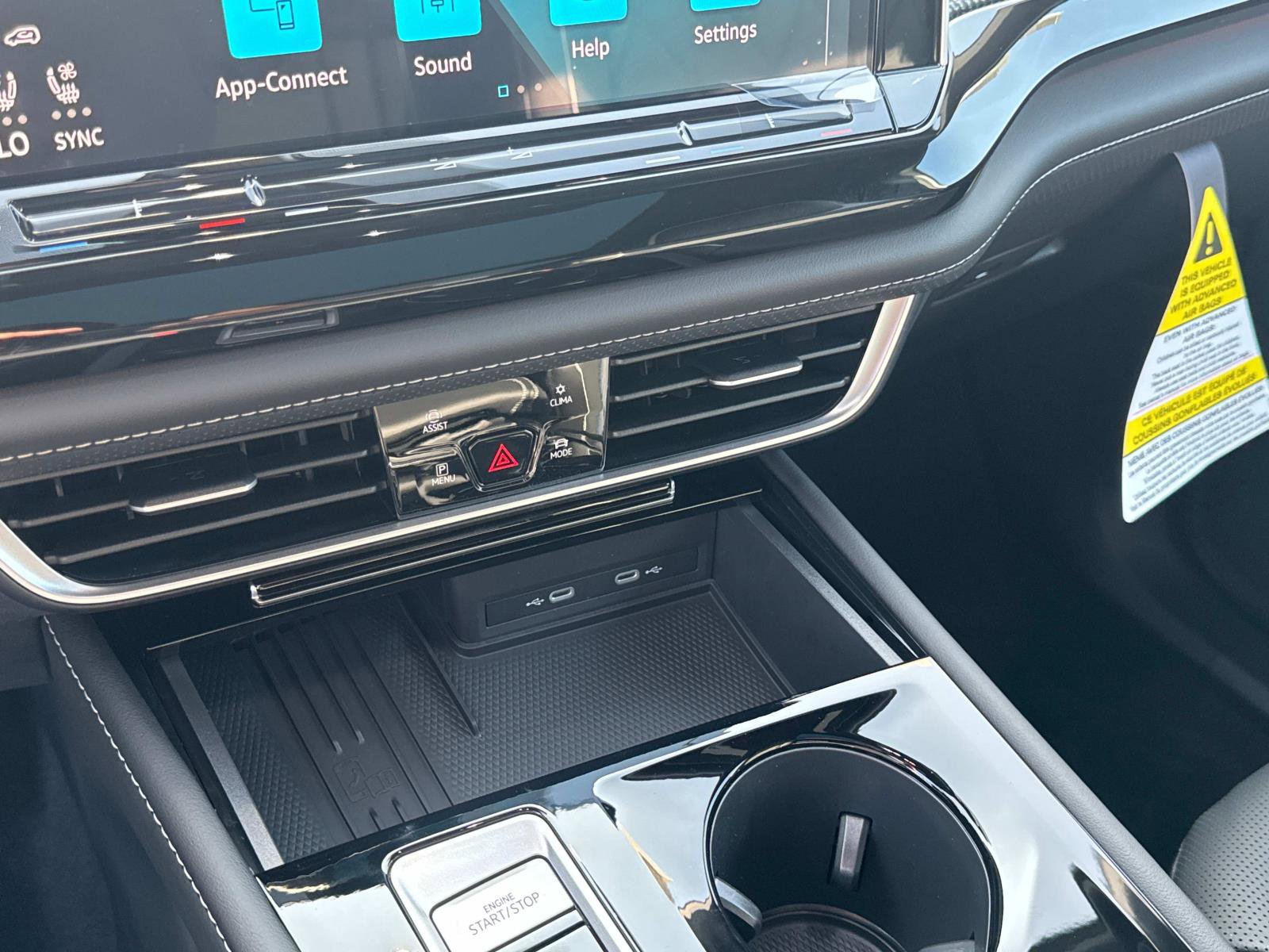 New 2025 Volkswagen Atlas Cross Sport SEL Premium R-Line image 27